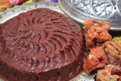 Acı Biber Salçası Güneş