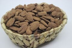 Kavrulmuş Tuzlu Badem