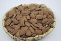 Kavrulmuş Tuzlu Badem