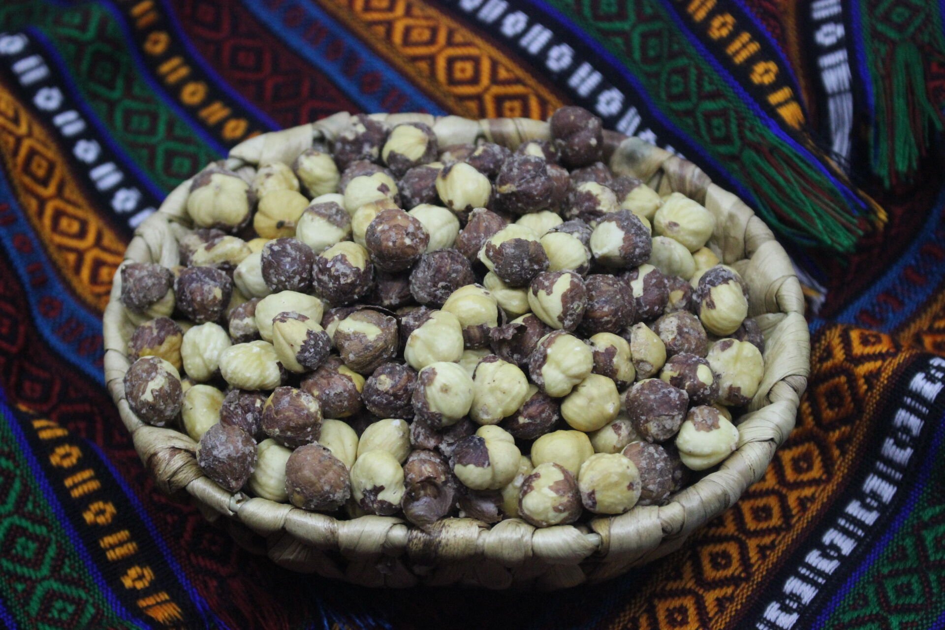 Tuzlu Fındık İçi