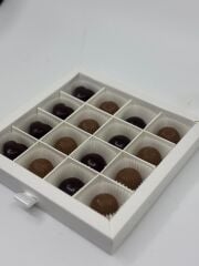 Karışık Dolgulu Belçika Çikolata Kutusu – (16'lı)