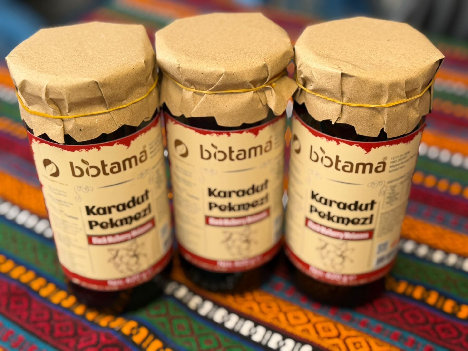 KARADUT PEKMEZİ (620 GR)